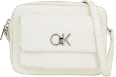 Calvin Klein Crossbodytasche Re-Lock Camera Bag Marshmallow hellbeige Prägung