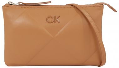 Calvin Klein Re-Lock Quilt Crossbody Pochette mit Kettenhenkel hellbraun