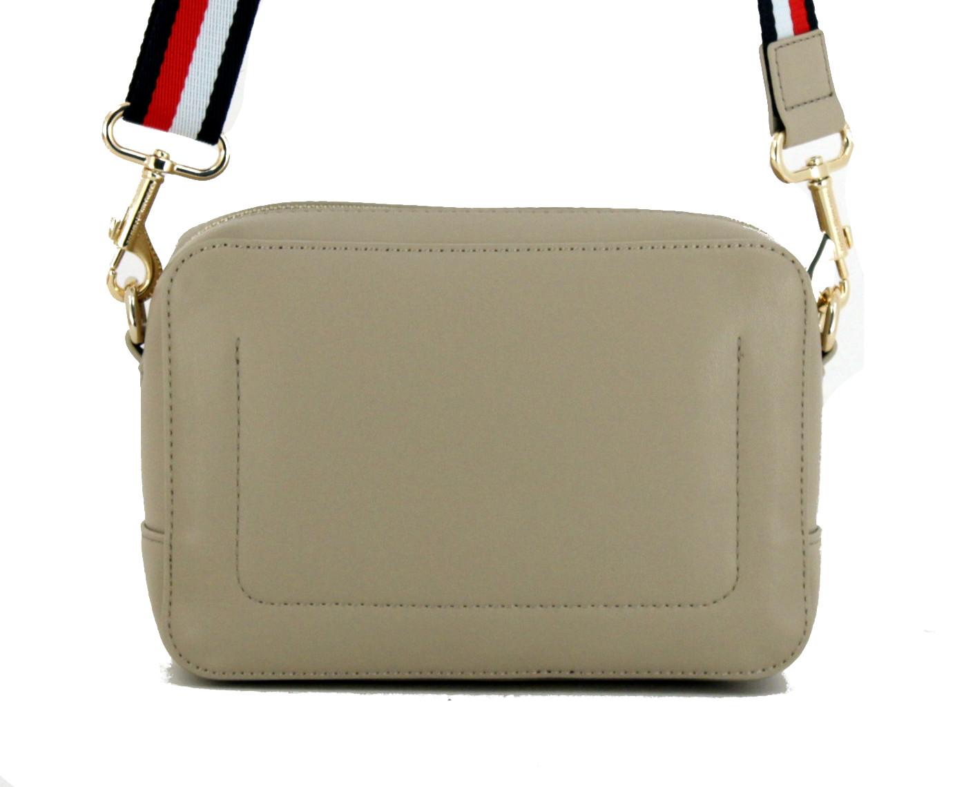 Umhängetasche Iconic Camera Bag Black schwarz Tommy Hilfiger Bags & more