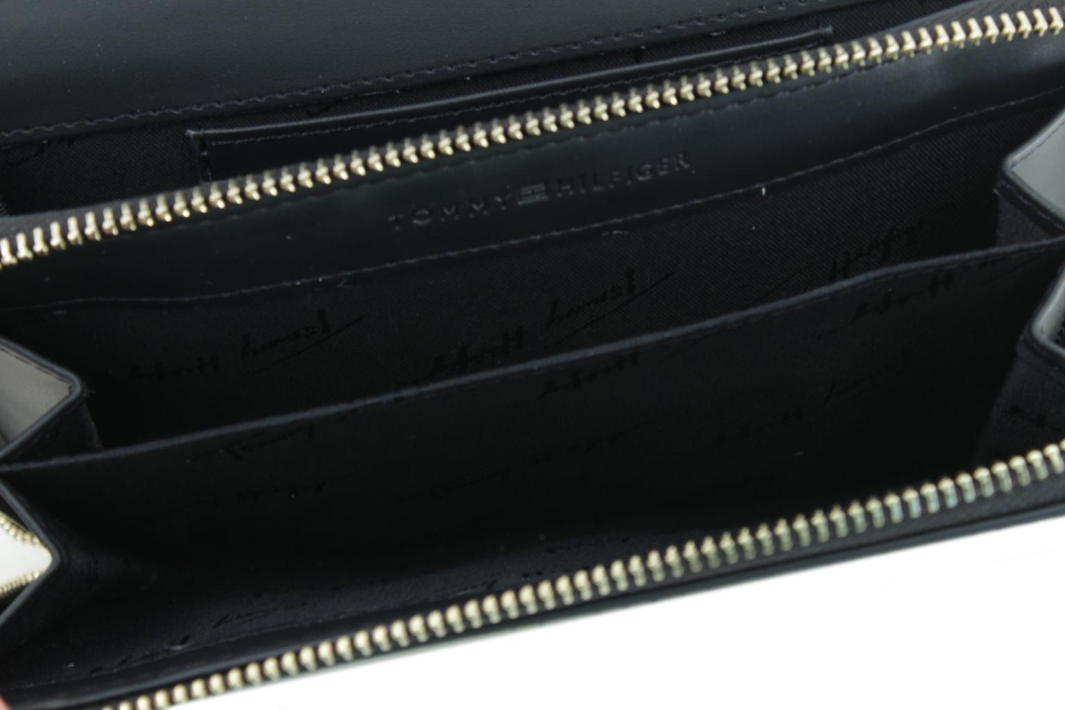 Abendtasche Iconic Tommy Crossover dunkelblau Schriftzug Tommy Hilfiger