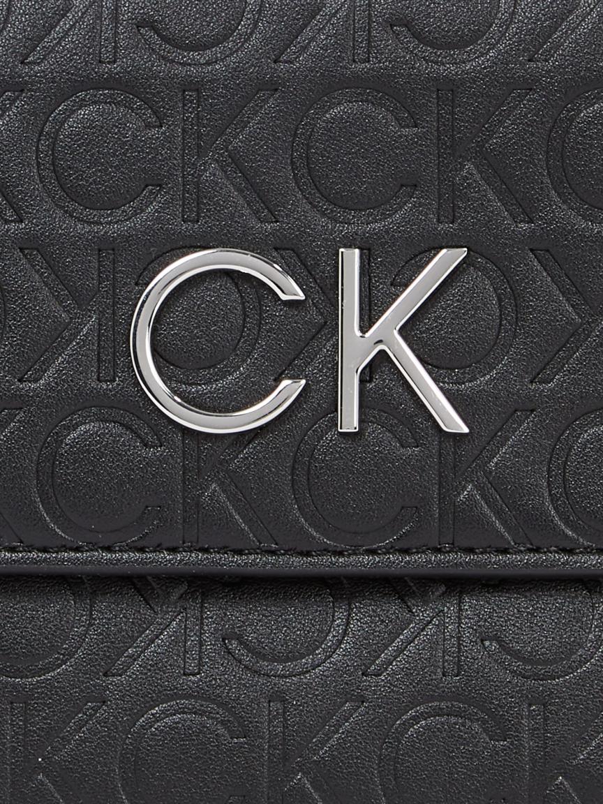 Abendtasche mit Alloverprägung Monogramm Calvin Klein Re-Lock schwarz