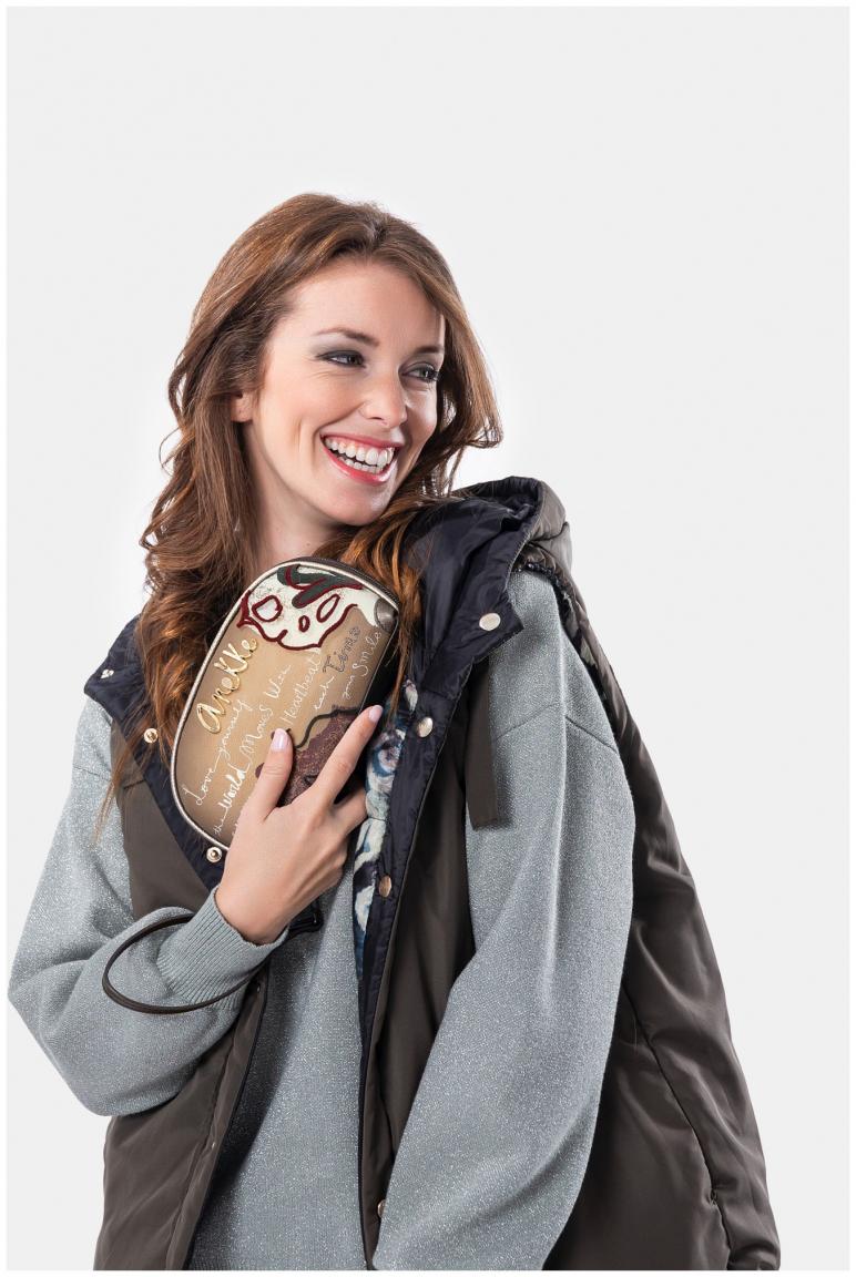 Anekke Organizer Handschlaufe beige Real samtig Manifesto Stärke