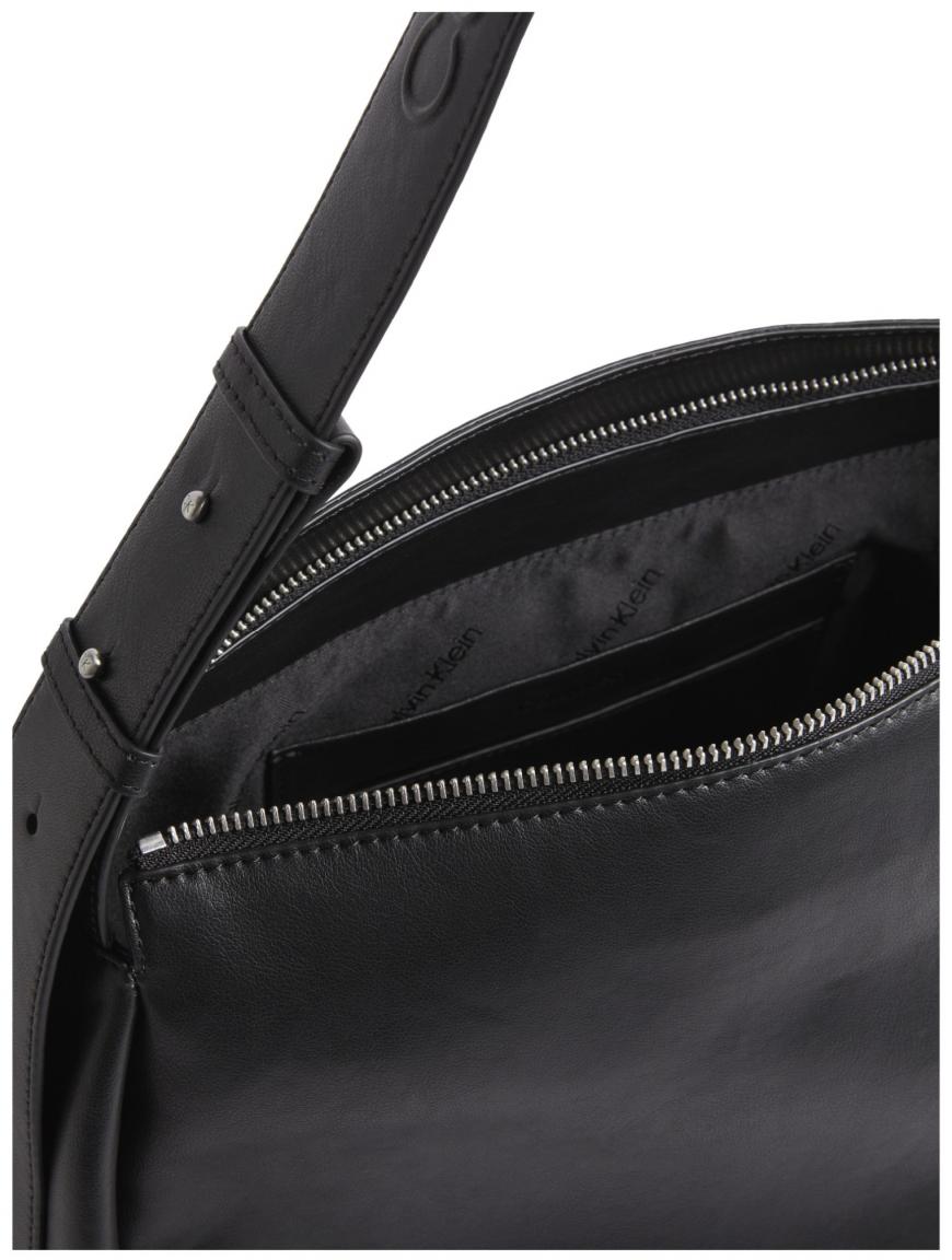 Beuteltasche Calvin Klein Gracie Shopper schwarz geprägter Riemen