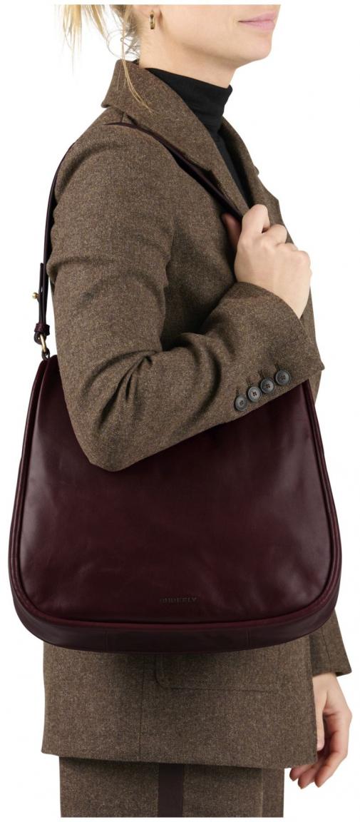 Burkely Schultertasche Vintagre Veda Cherry Dunkelrot