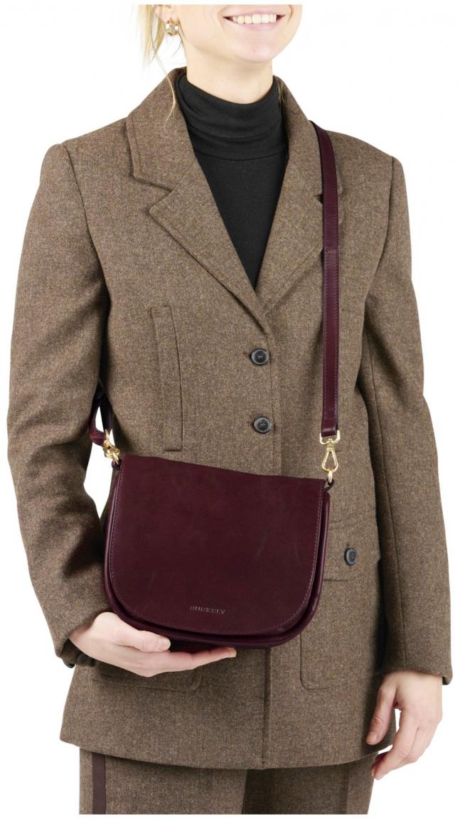 Burkely Schultertasche mit Überschlag Cherry Vintage Veda Herbst