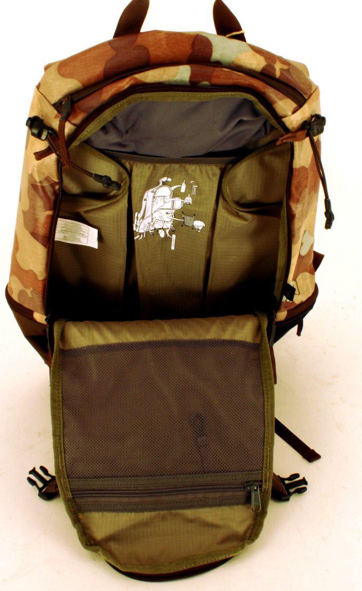 Burton Wanderrucksack Side Country 18L Storm Camo Tarp