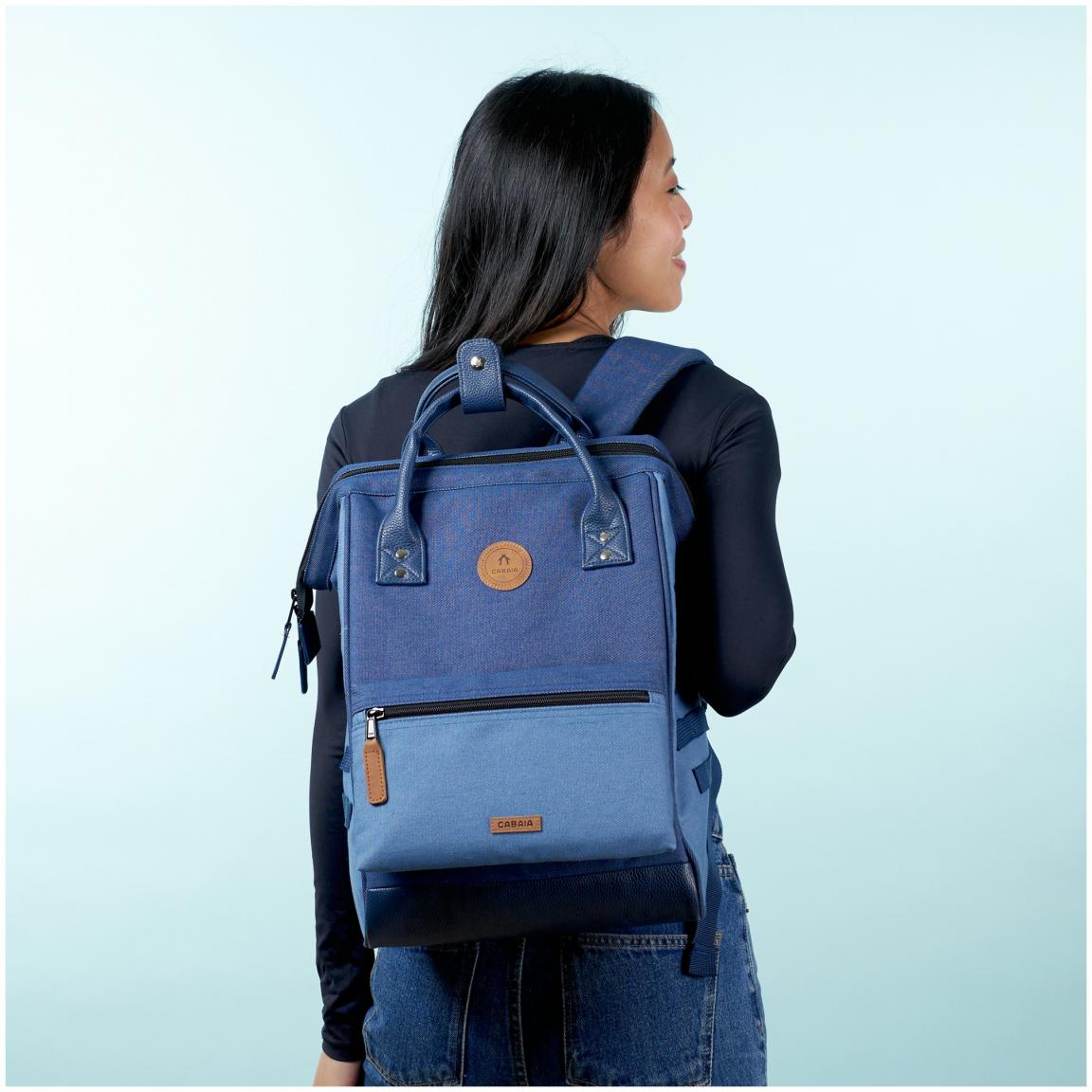 Cabaia Adventurer Medium San Giljan blau recycled Freizeitrucksack