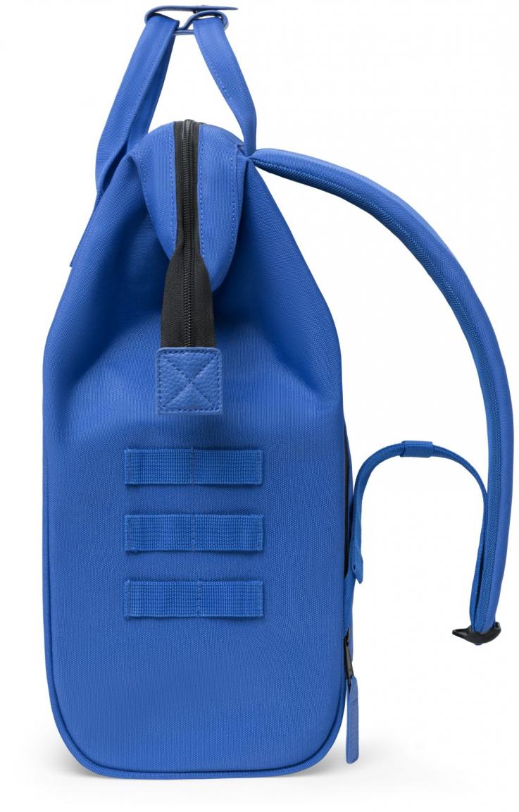 Cabaia blauer Backpack Medea Adventurer Medium Wechselpouch
