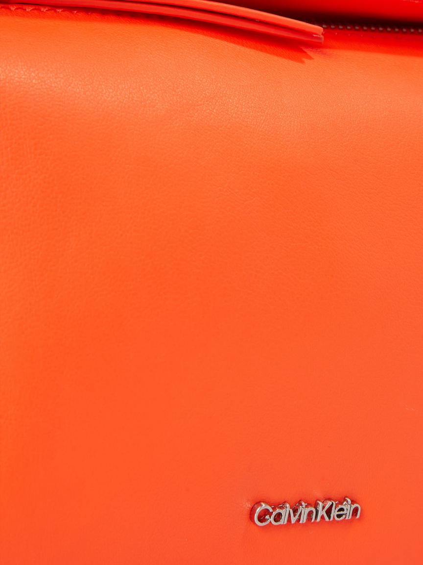 Calvin Klein Crossovertasche orange Prägung Gracie Mini
