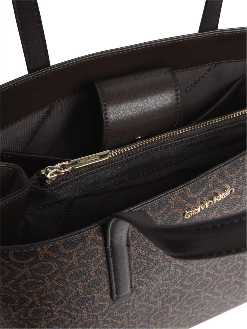 Calvin Klein Henkeltasche Must Tote Crossover Brown Mono