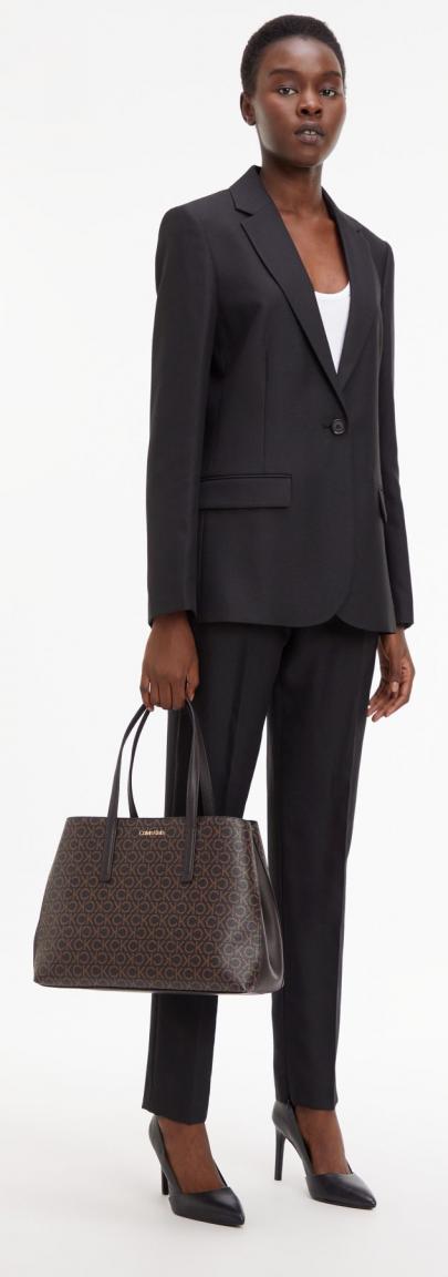 Calvin Klein Henkeltasche Must Tote Crossover Brown Mono
