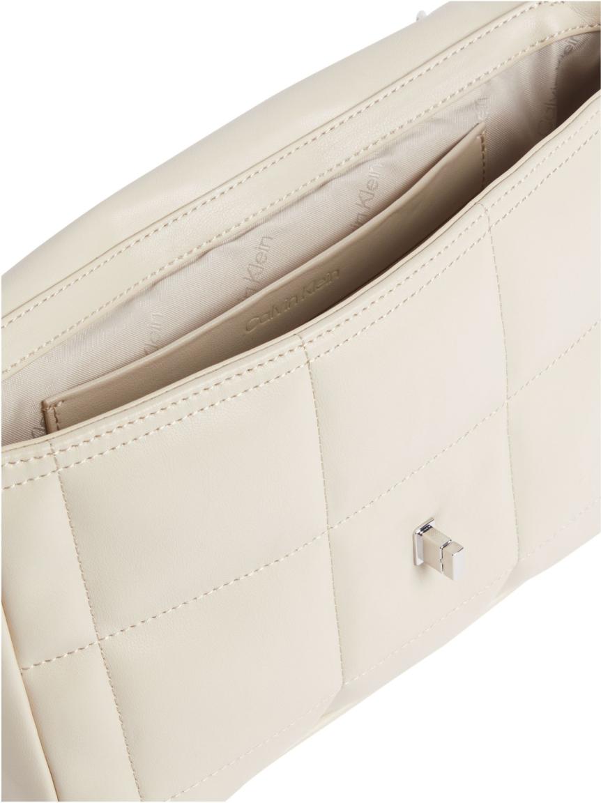 Calvin Klein Überschlagtasche Stoney Beige Re-Lock Quilt Shoulder Bag