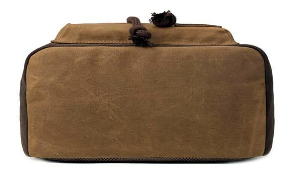 Canvas-Rucksack troop Classic Dunkelbraun Anhänger