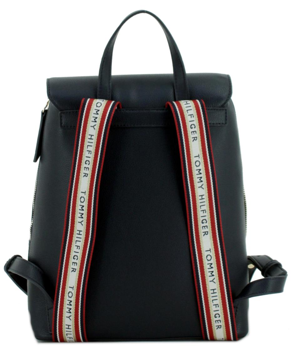 Cityrucksack Tommy Hilfiger Life Backpack dunkelblau Überschlag Space Blue