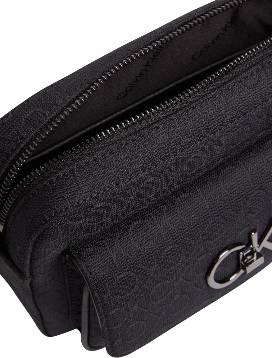 Crossbody Bag Calvin Klein Re-Lock Camera Bag schwarz geprägt