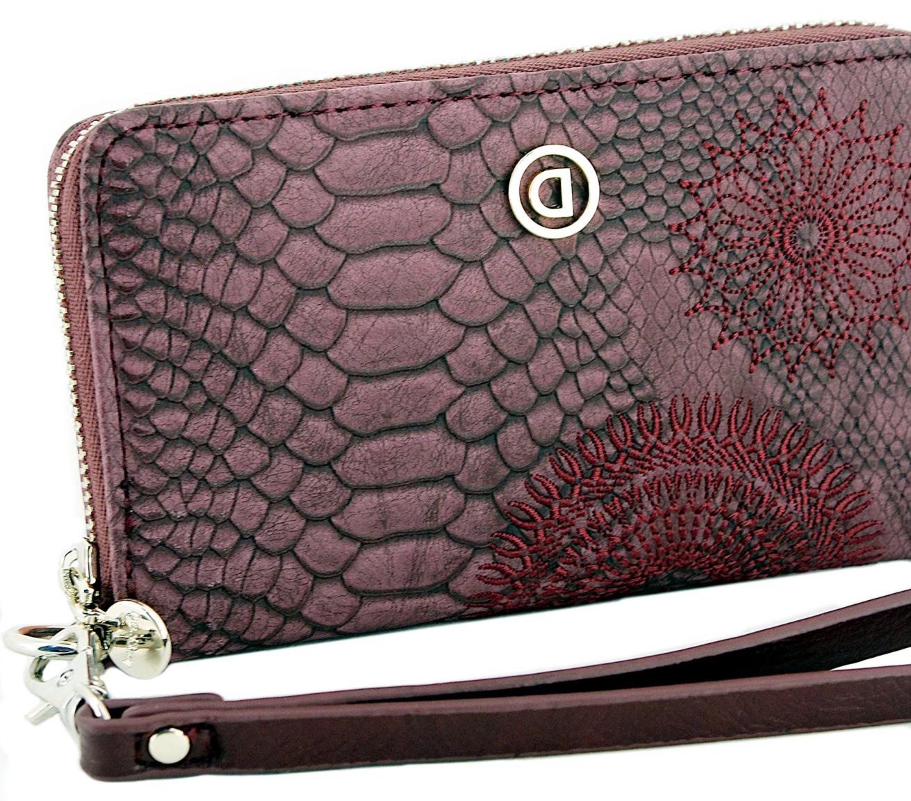 Desigual Criseida Mini Zip Börse mit Handschlaufe bordeaux