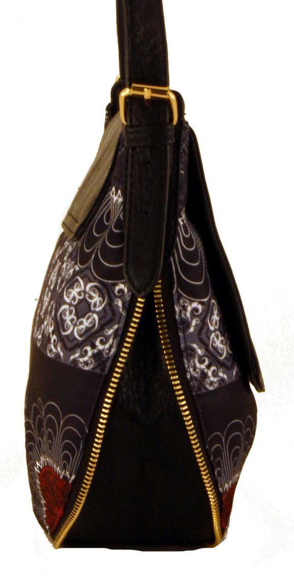 Desigual Umhängetasche Genova Deep Navy Nieten gold