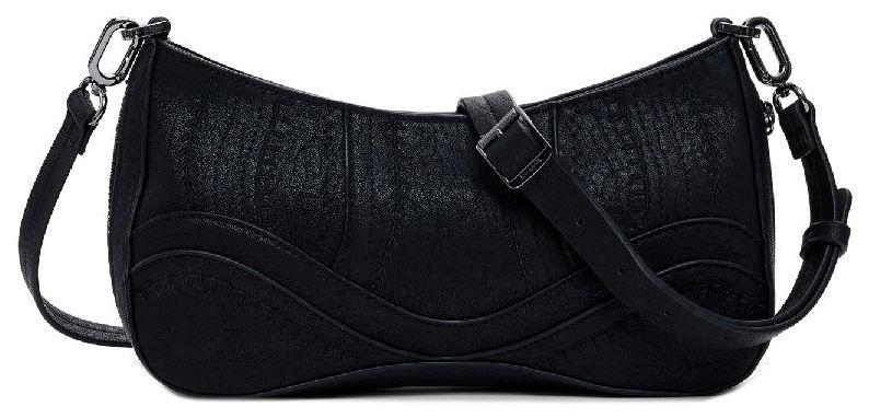 Desigual schwarz Alsacia Embro Patch Umhängetasche klein bestickt Nieten