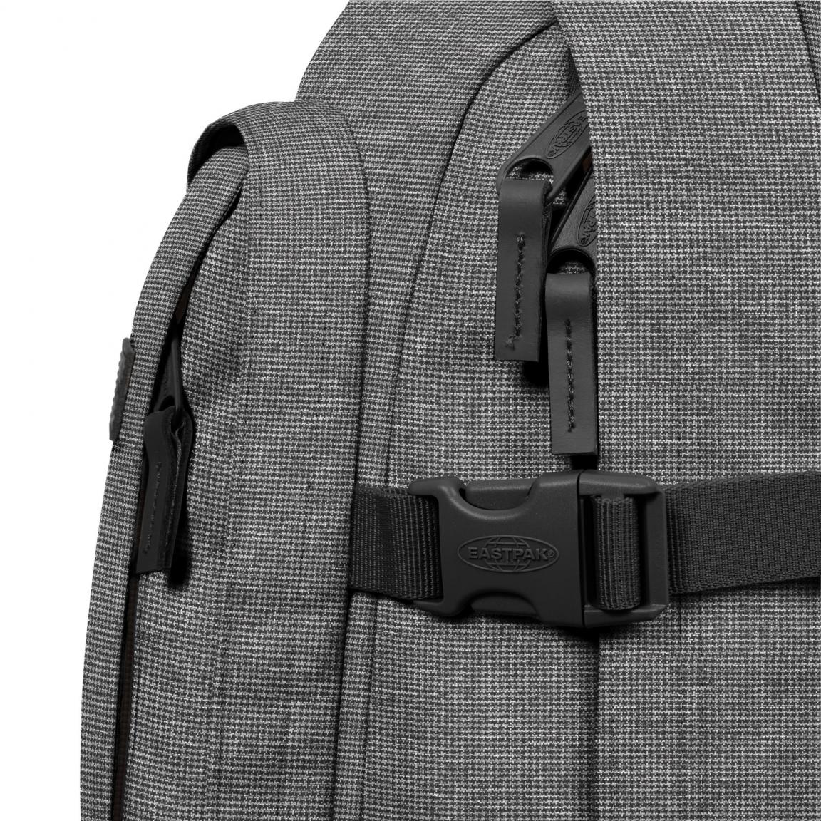 Eastpak Evanz dunkelblau Freizeitrucksack Triple Denim Laptop