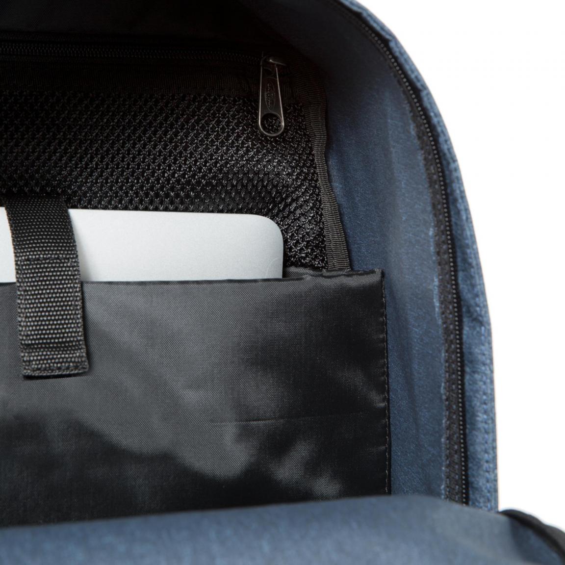 Eastpak Out Of Office Rucksack Frosted Navy Blau Pink