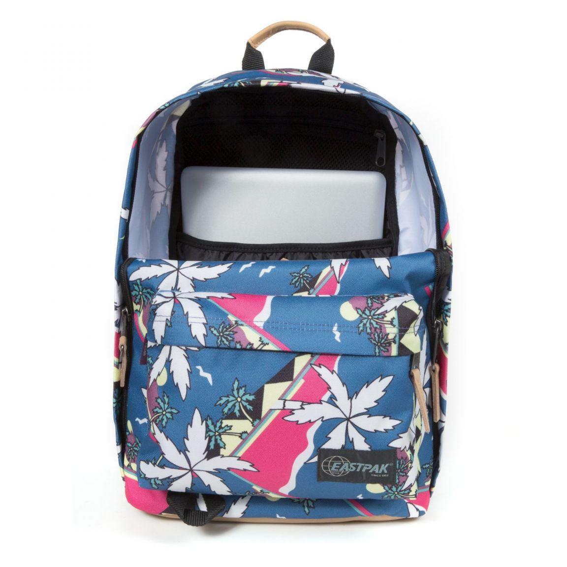 Eastpak Out Of Office into the out sunset BLVD boulevard