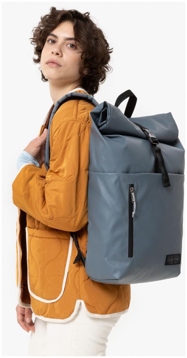 Eastpak Roll Up beschichtete Rollrucksack Tarp Stormy grau