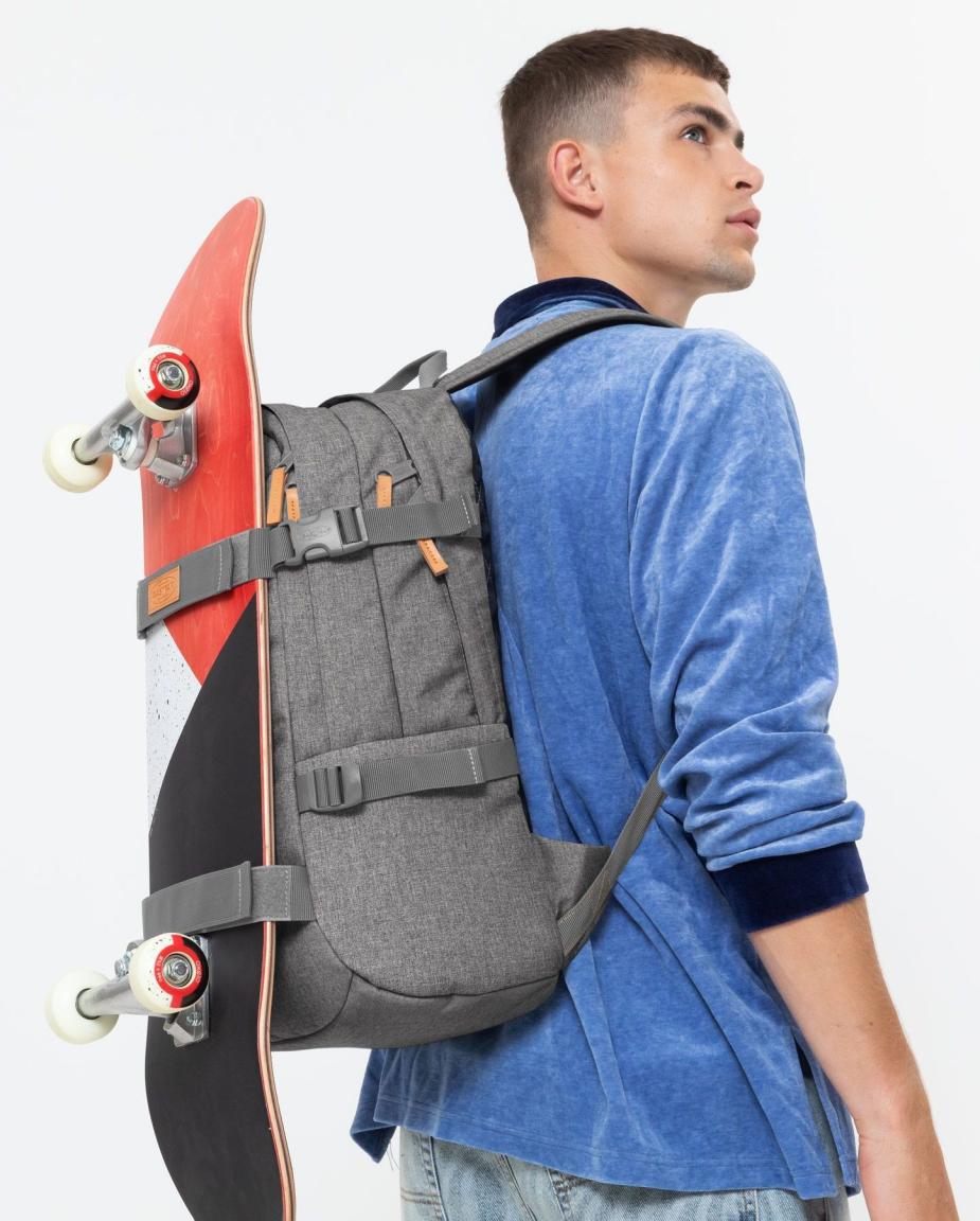 Eastpak Rucksack Getter Sunday Grey Hellgrau meliert