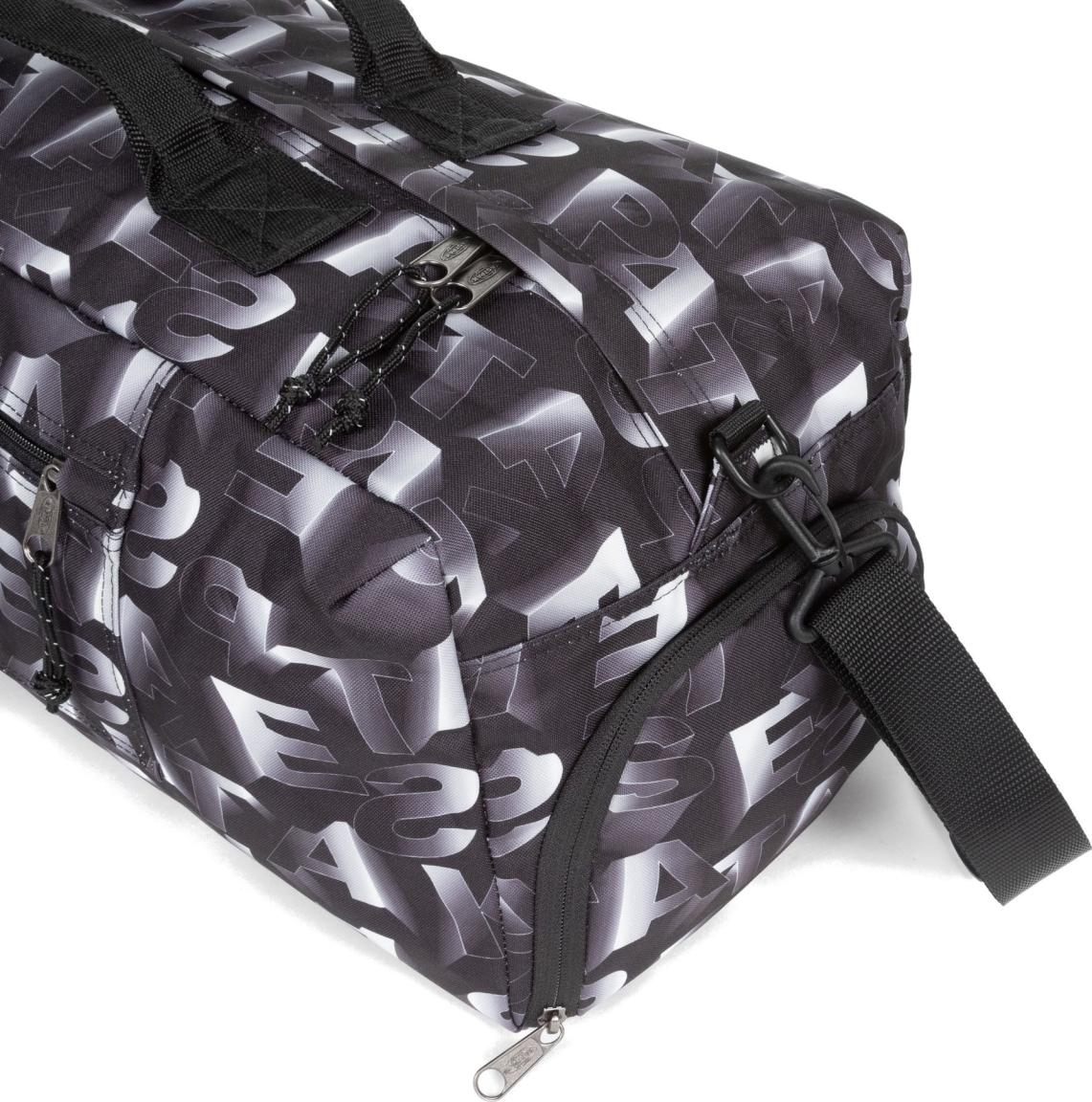 Eastpak Sporttasche Duffl R Medium Blocktype Black Logomanie