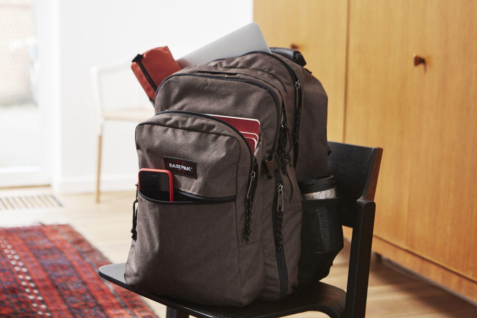 Eastpak Tutor Schulrucksack Laptop Schwarz