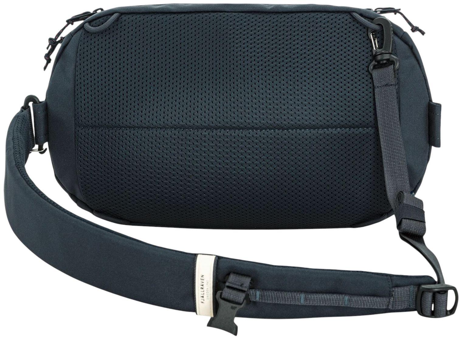 Ein Schulter Rucksack Skule Sling 6 FJÄLLRÄVEN Navy