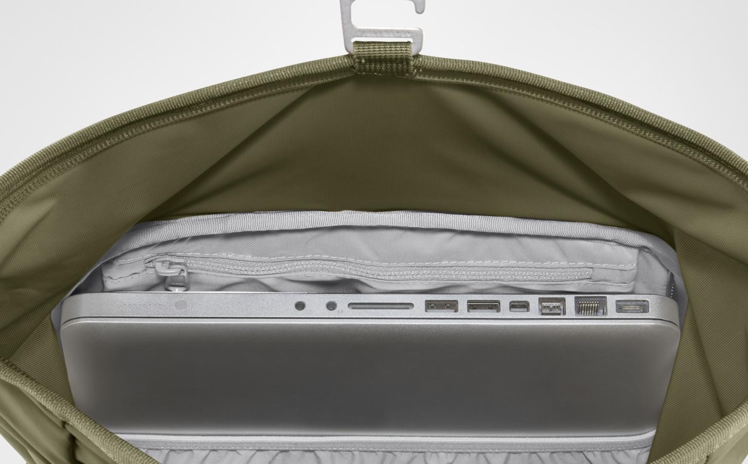 Fjällräven Daypack High Coast Foldsack 24 Green leichter Tagesrucksack grün