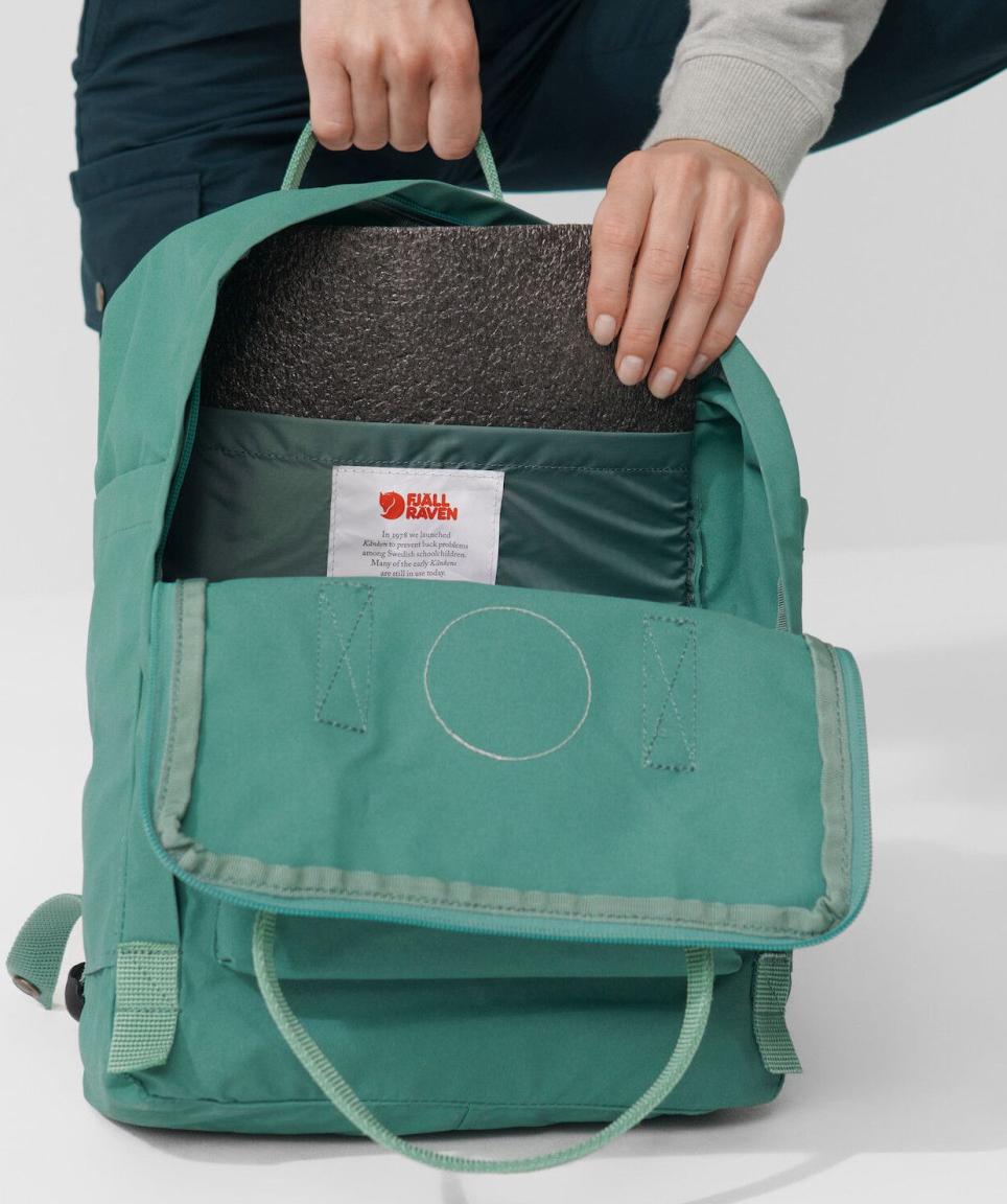 Fjällräven Kanken Alltagsrucksack Kantarell Senfgelb Sitzkissen Reflektor