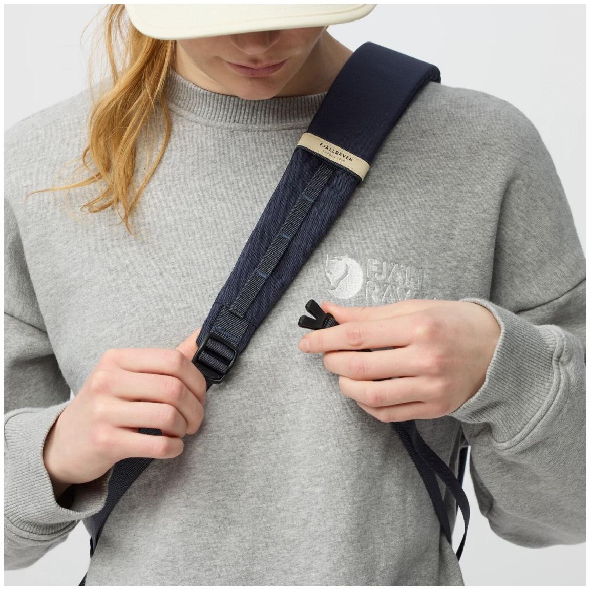 Fjällräven sportliche Slingbag Skule Sling 6 Deep Forest