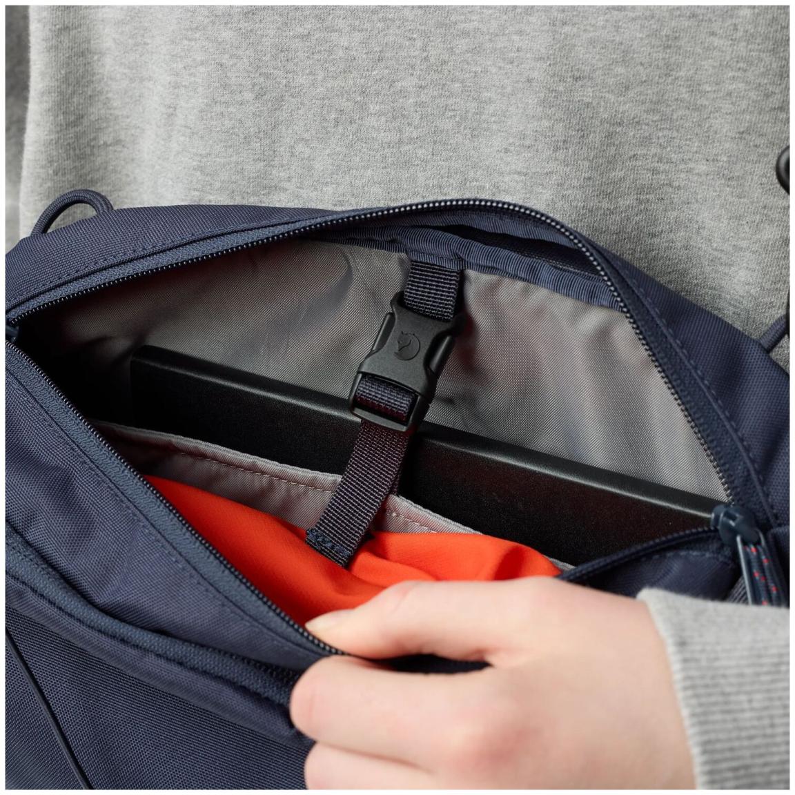 Fjällräven sportliche Slingbag Skule Sling 6 Deep Forest