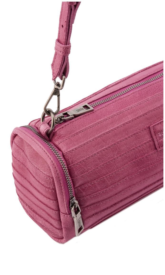 FredsBruder Crossovertasche Sausage Layer Bag Juicy Berry Pink Leder