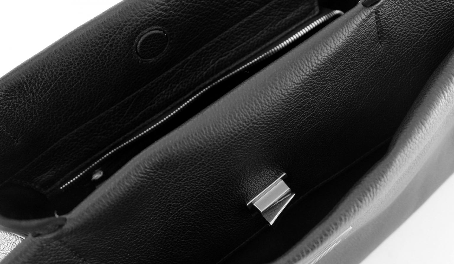 Gianni Chiarini Kurzgrifftasche Aussentasche Leder Bisquit