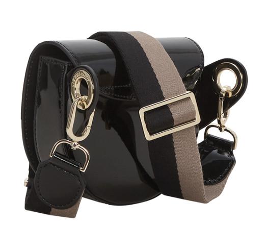 Gürteltasche Liebeskind Berlin MixeDBBH8 Lackleder schwarz