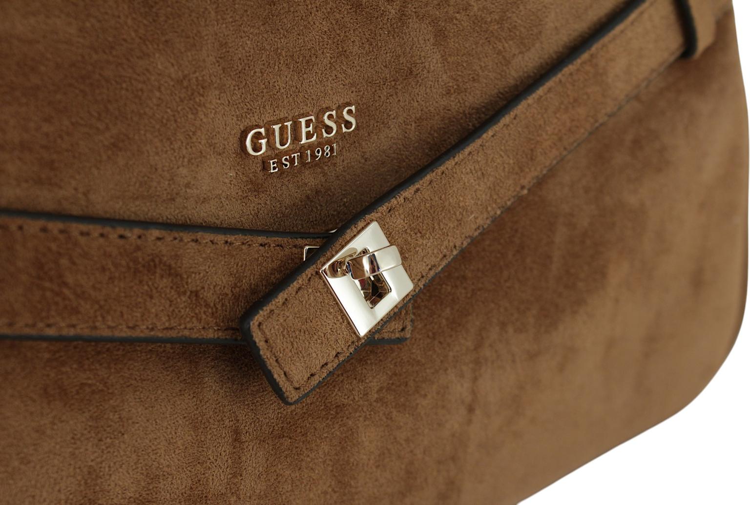 Guess Ella Schultertasche Velours Taupe - Hellbeige
