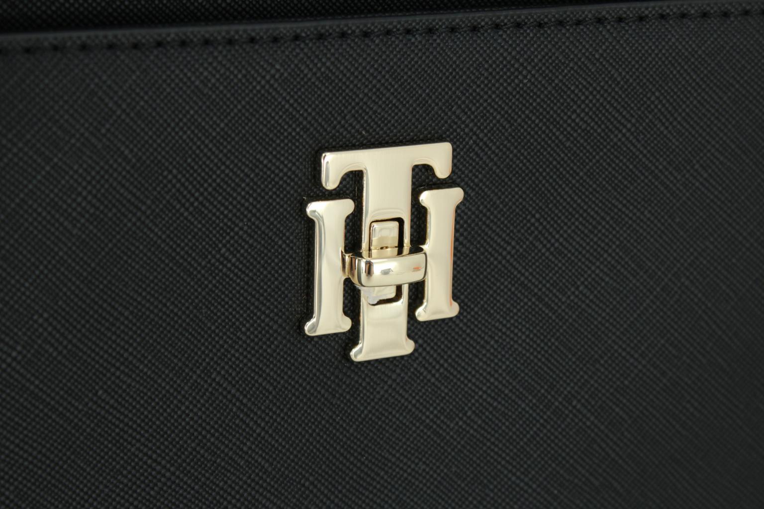 Handtasche Beere blau Tommy Hilfiger Saffiano Satchel Kette