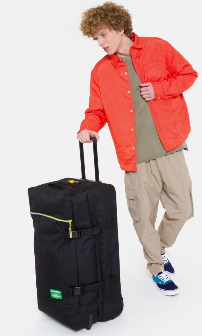 Havaianas Black Tranverz L Eastpak Taschentrolly schwarz mit einem bunten Streifen