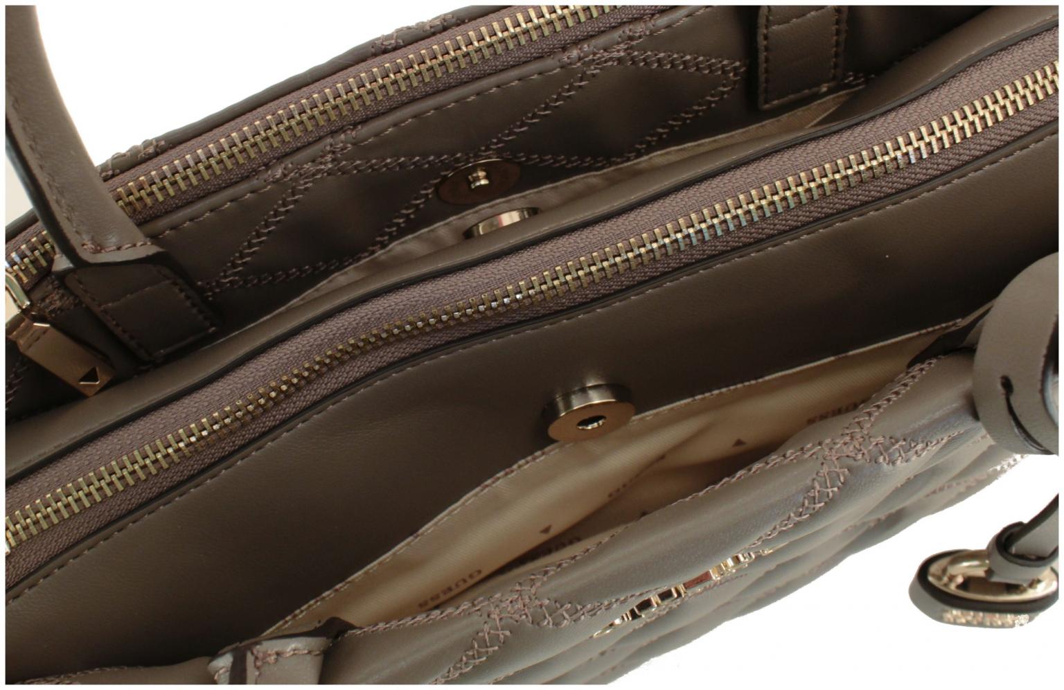 Henkeltasche Guess Tamsin Society Satchel Dark Taupe gesteppt