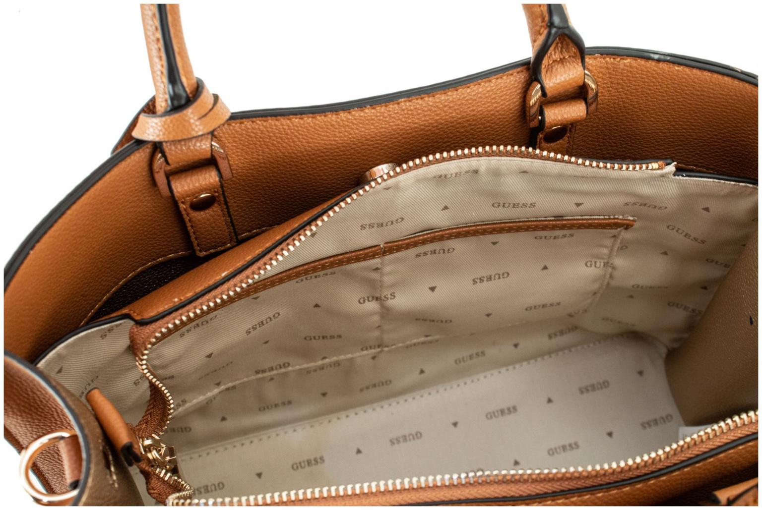 Henkeltasche schwarz Ziernieten Guess Meridian Anhänger