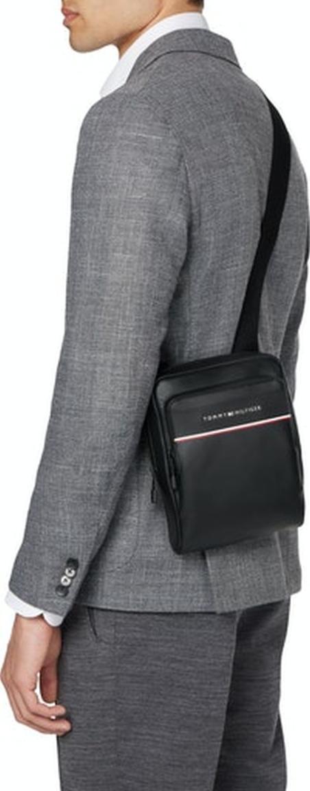 Herren Crossovertasche Tommy Hilfiger Commuter Mini Reporter Nachhaltig