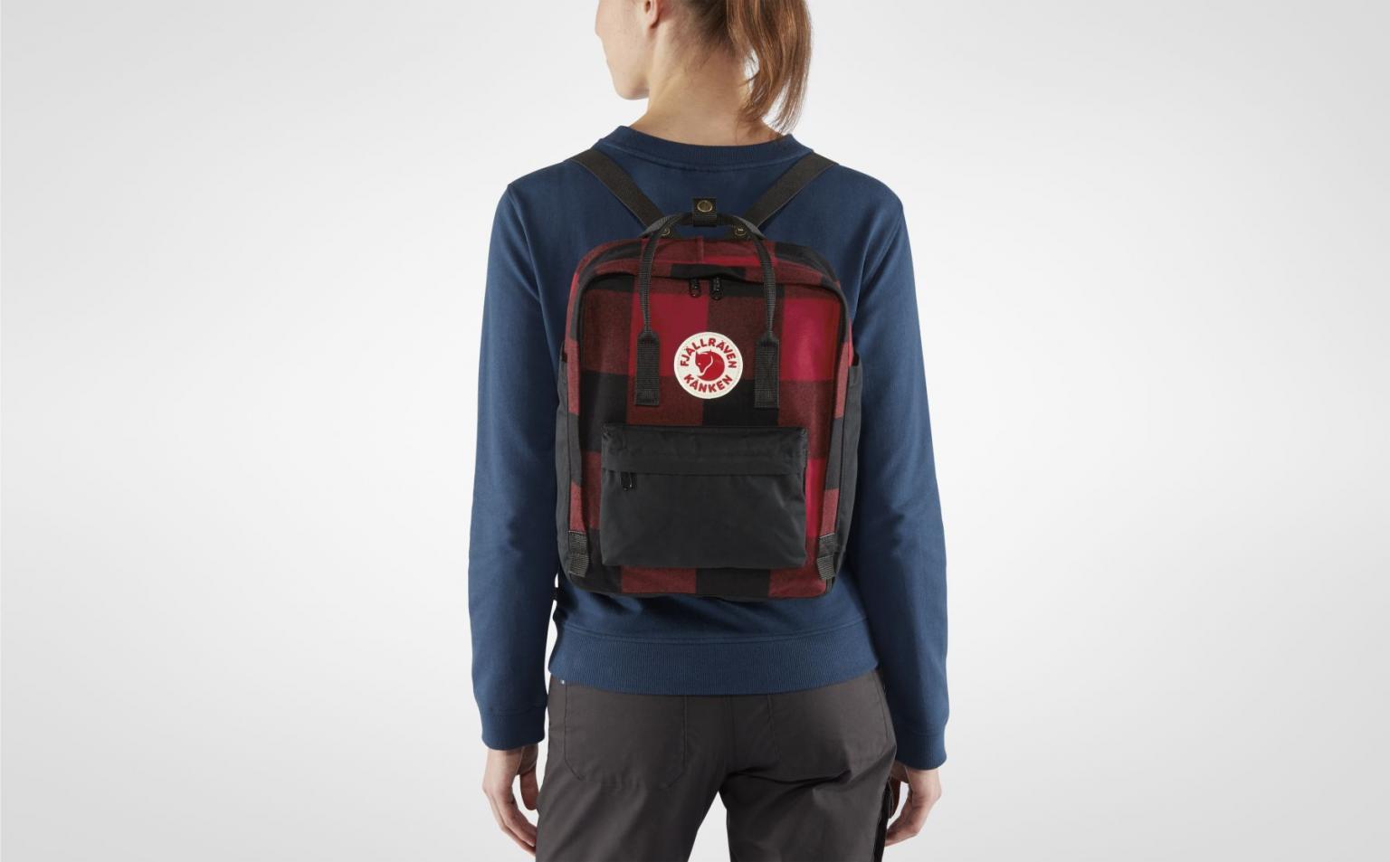 Jugendrucksack Fjällräven Re-Wool Red-Black rot schwarzes Karo recyclete Wolle