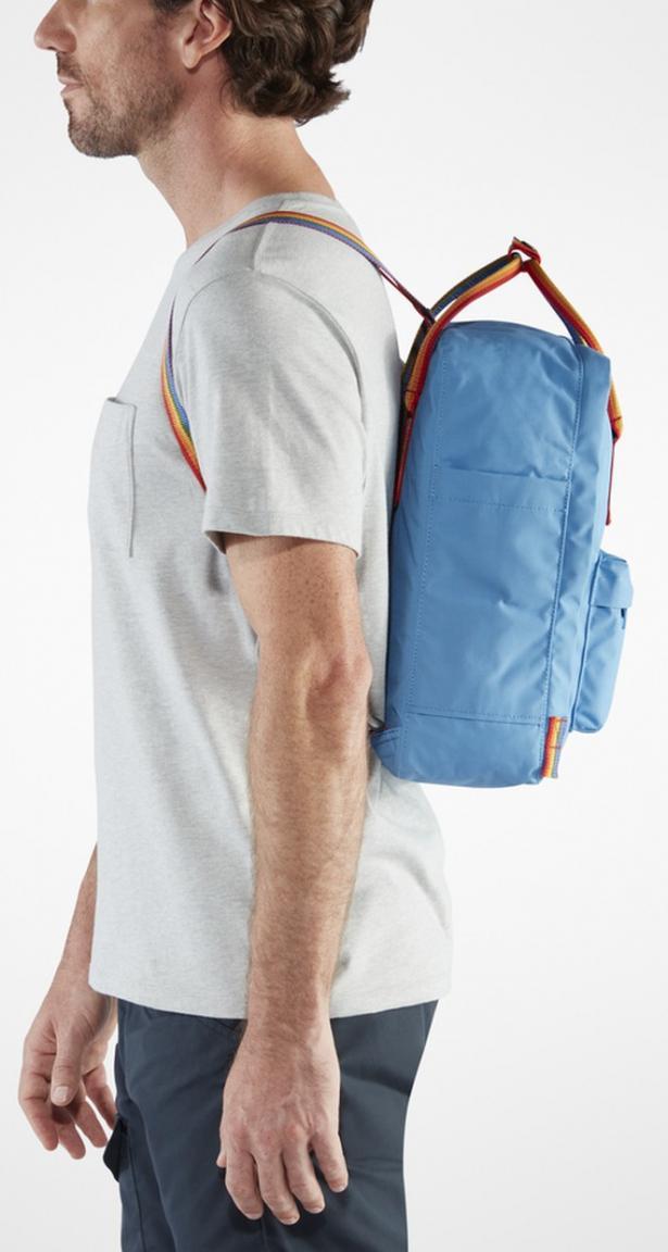 Jugendrucksack blau Fjällräven Kanken Sky Blue Sitzkissen