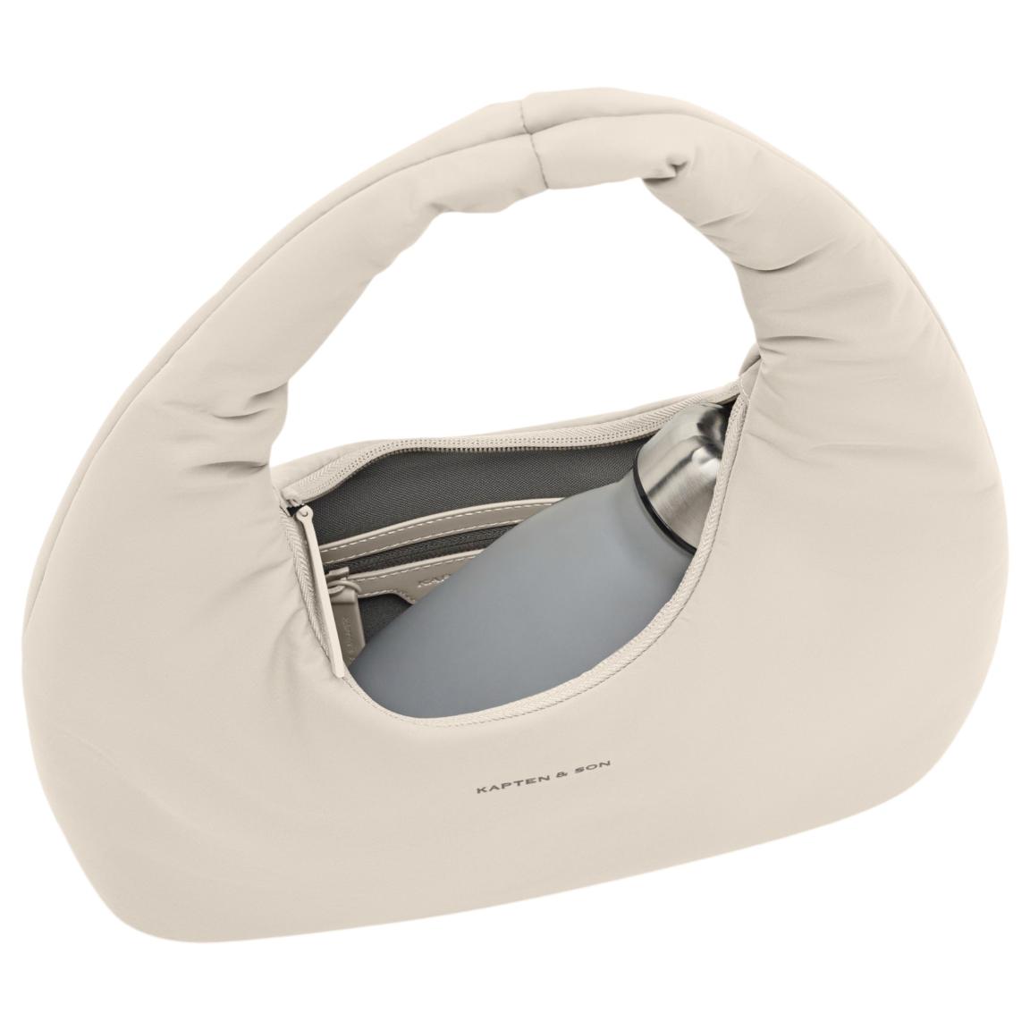 Kapten & Son Skara Cloud Shoulder Schultertasche Sandstone - Beige