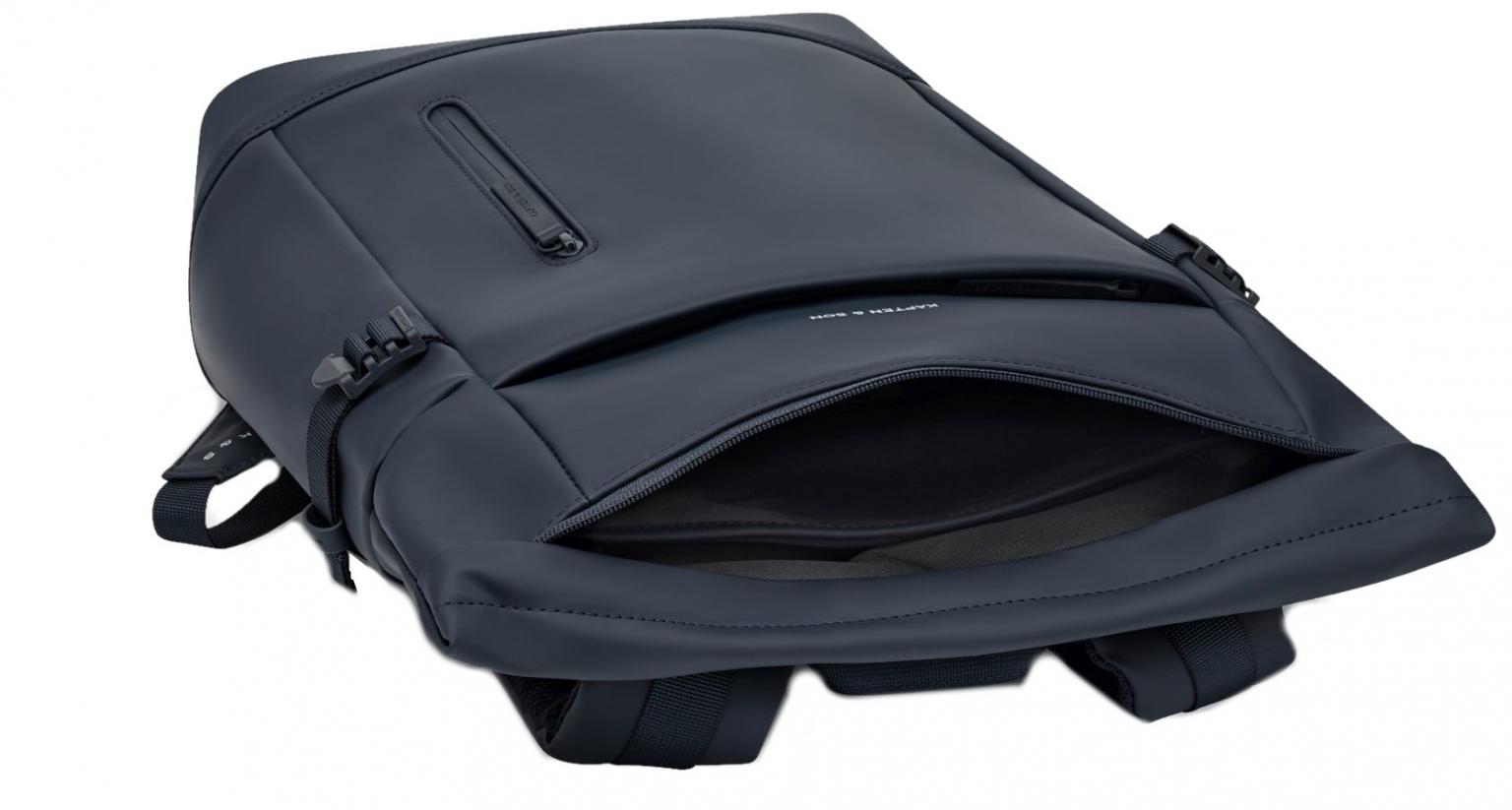 Kapten and Son Navy Blue Kurierrucksack Helsinki Vegan 