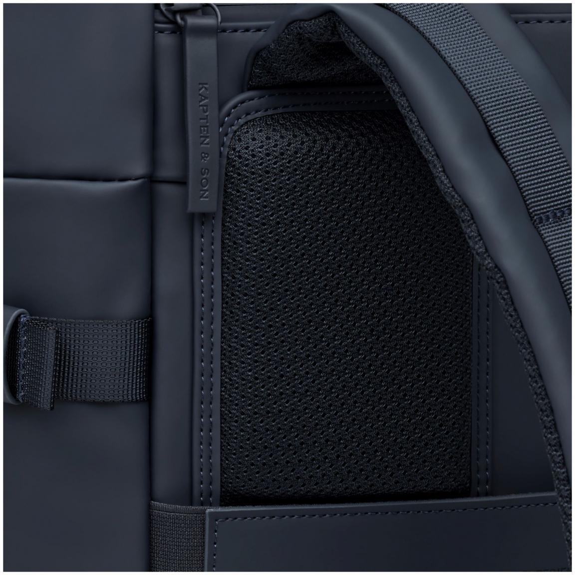 Kapten and Son Navy Blue Kurierrucksack Helsinki Vegan 