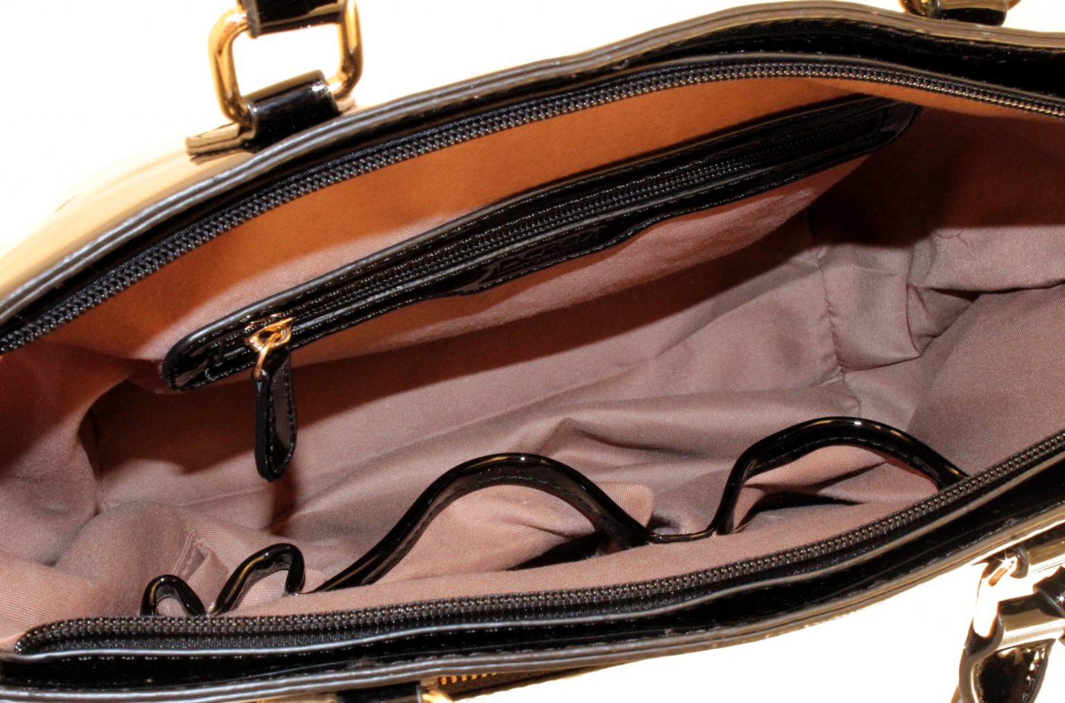 L.Credi Yvonne Lacktasche Henkel Synthetik Rot