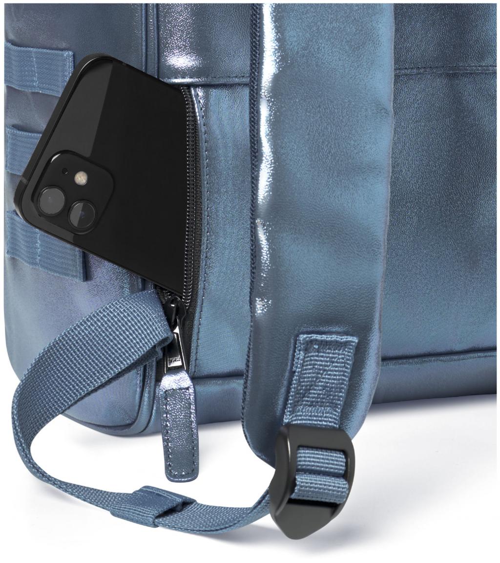 Larissa Jugendrucksack glänzend Cabaia Small Adventurer dunkelblau